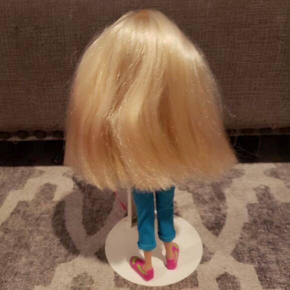 Moxie Girlz Poopsy Pets DI-avery Doll - Picture 4 of 4